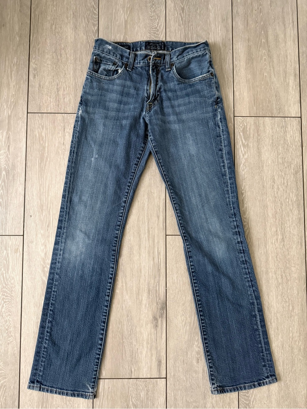 Lucky Brand Men's Straight Jeans in Medium Blue Wash